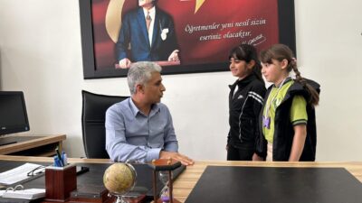 Kahramanmaraş merkezli depremlerde çöken evinin enkazında kalan ve iki bacağını