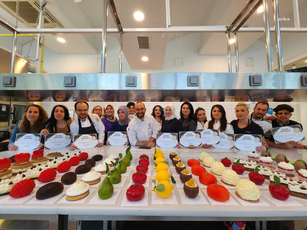 Karşıyaka Belediyesi ve Cordelion Mutfak Sanatları Merkezi’nden pasta eğitimleri