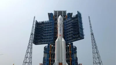 Çin'in Chang'e-6 Ay keşif aracı, Ay'ın bilinmeyen uzak tarafından örnekler