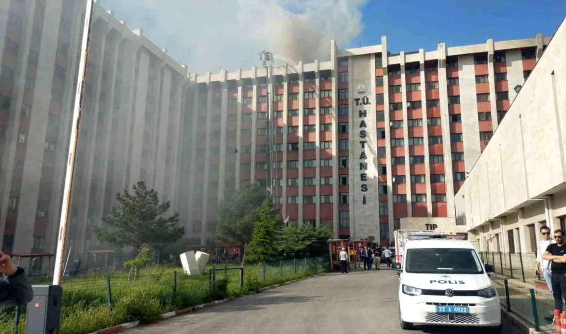Edirne Trakya Üniversitesi Tıp Fakültesi Hastanesi’nde çıkan yangın hastaların tahliyesini gerektirdi